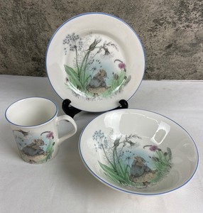 lot 300 image: Vintage Mr. Mouse Elizabethan Bone China Childrens Dishes & Mini Wood Tea Set