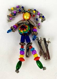 lot 341 image: 80s Costume Jewelry Lot 2