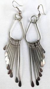 lot 187A image: Metal Ring Tribal Choker & Earrings - Waterfall Bib Necklace Set
