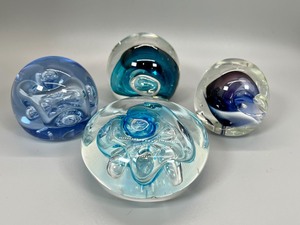 lot 154 image: Four Beautiful Paperweights by Rollin Karg