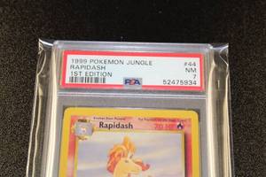 1999 Pokemon Jungle 1st Edition Rapidash #44 PSA 7