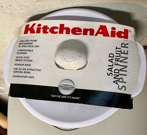 lot 121 image: 2 New Kitchen Aid Salad and Fruit Spinners