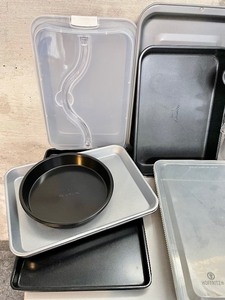 lot 144 image: Bakeware and Serving Pieces