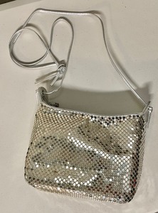 lot 148 image: 2 Classy La Regale and Lynelle Handbags