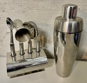 lot 156 image: Barware and More