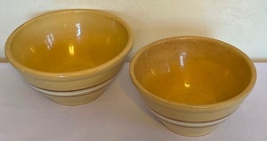 lot 88 image: Two Vintage Red Wing Saffron Mixing Bowls