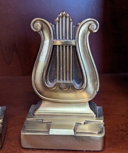 lot 48 image: Vintage Brass Harp Bookends