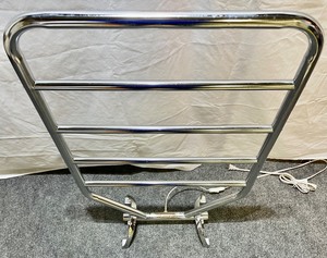 lot 172 image: Warmrails Towel Warmer Rack