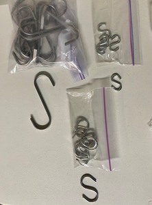 lot 224 image: Large Lot of S Hooks