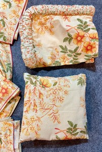 lot 226 image: April Cornell Reversible Duvet and More