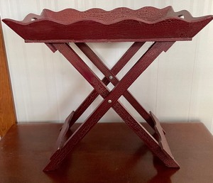 lot 332 image: Decorative Folding Tray Table