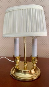 lot 343 image: 2 Lovely Table Lamps