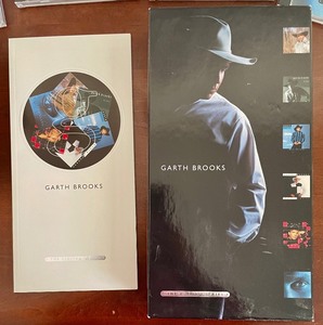 lot 338 image: Garth Brooks CD Collection