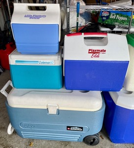 lot 348 image: Coolers A variety of Coolers