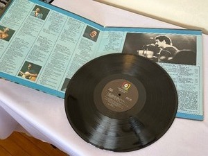 lot 263 image: Four Jim Croce Record Albums