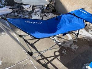 lot 381 image: Keysus Folding Lawn Hammock