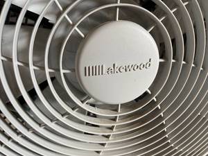 lot 466 image: Lakewood Three Speed Table  Floor Fan
