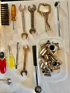 lot 404 image: Wrenches, Sockets and More
