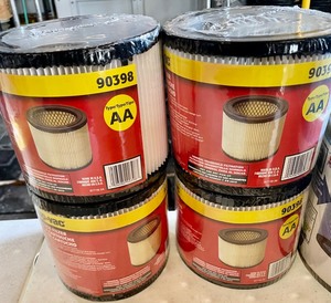lot 421A image: Shop Vac Filters and Bags