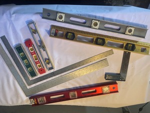 lot 430 image: Levels and T Squares