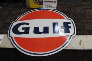 lot 1357 image: Metal Gulf Wall Sign