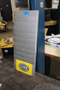 lot 1359 image: Wall-Mount File Organizer