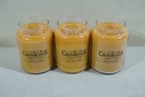 lot 40 image: Crossroads Kettle Corn Candles