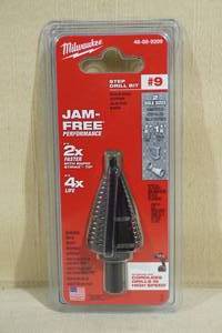 lot 48 image: NEW Milwaukee 48-89-9209 Step Drill Bit #9