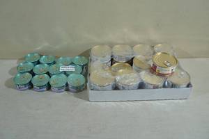 lot 52 image: Canned Cat Food