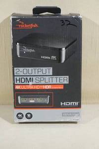lot 71 image: Rocketfish 2 Output HDMI Splitter