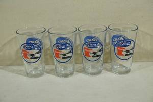 lot 84 image: Bud Light Minnesota Theme Beer Glasses