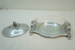 Pyrex casserole dish