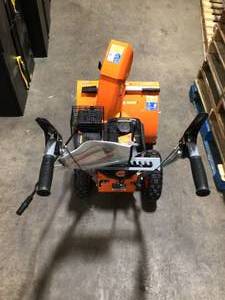 YARDMAX 22 in. 2-Stage Gas Snow Blower in good working condition Customer Returns See Pictures