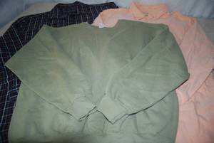 Mens size XL, 2 button ups and a pu...