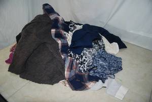 Ladies mixed array (15) of size Lar...
