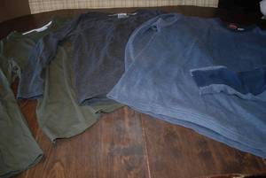 3 mens size XL shirts...