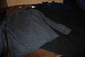 5 mens XL pullovers...