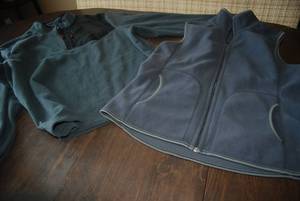 Work out jacket and vest size Large...