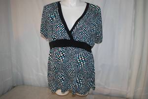 4 size 2X tops...