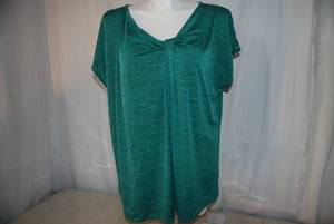 4 size 2X tops...