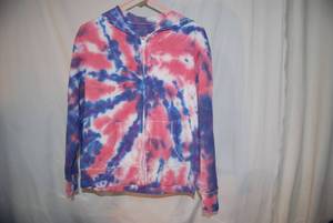 size Medium tye dye hoodie...