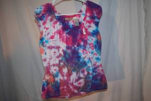 Adult size medium tank top tye dye...