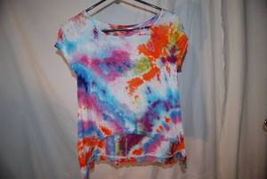Girls size 810 tye dye top...