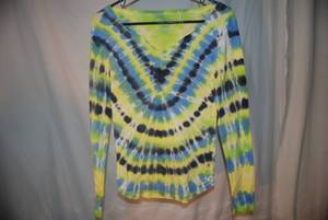 adult size small tye dye...
