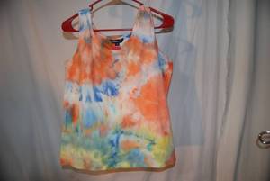 size Large 1416 tank top tye dye...