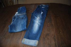 2 pair size 3, 1 is capri and the o...