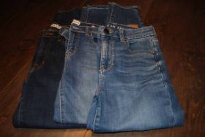 3 size 4 inseam 27...