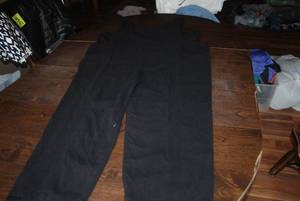 Ladies size 4 jumper...