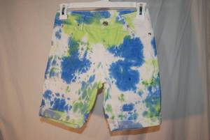 girls size 10 tye dye shorts...