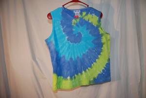 Ladies size medium sleeveless tye d...